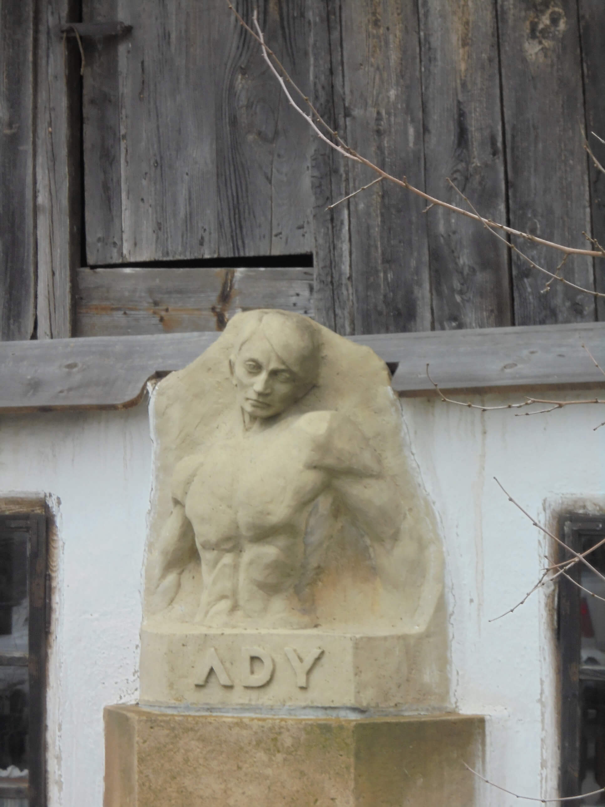 Érmindszent Ady Endre szobor