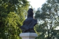 Esztergom Erzsébet királyné szobra