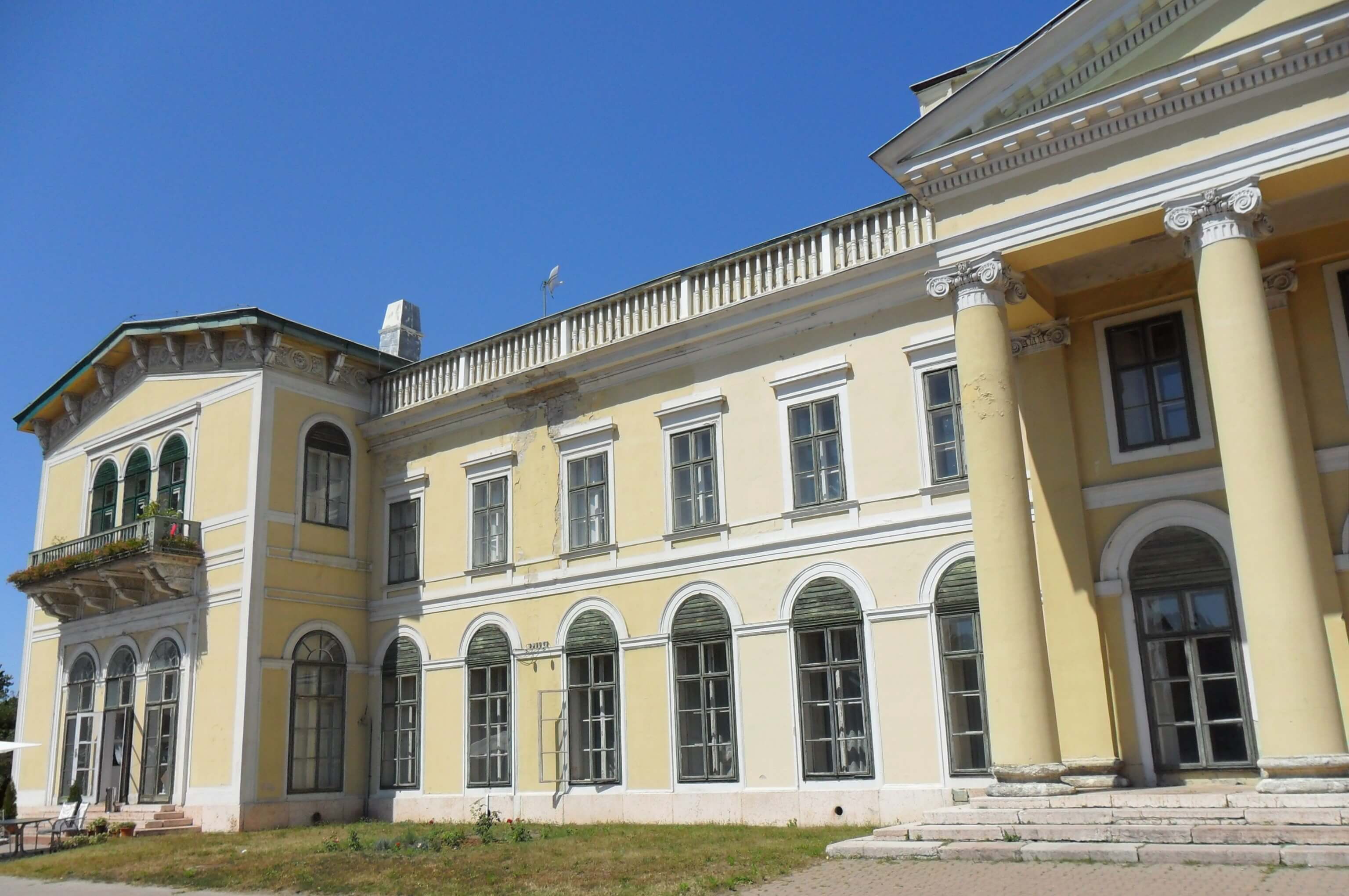 Fót Károlyi kastély