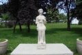Nyíregyháza Éneklő lány - Szolmizáló szobor a Széna téren