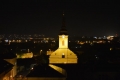 Nyíregyháza Éjszakai látkép madártávlatból a Szabolcs irodaházból az Evangélikus templomra