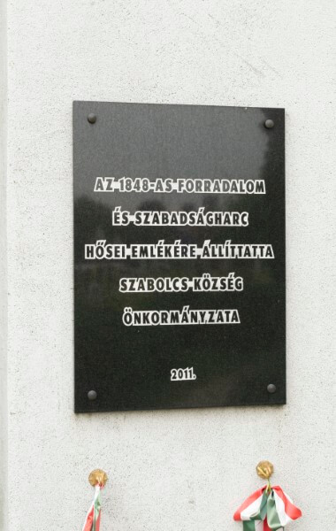 Szabolcs - Az 1848-1849-es forradalom és szabadságharc hőseinek emléktáblája