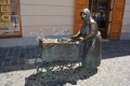Székesfehérvár Kati néni szobor