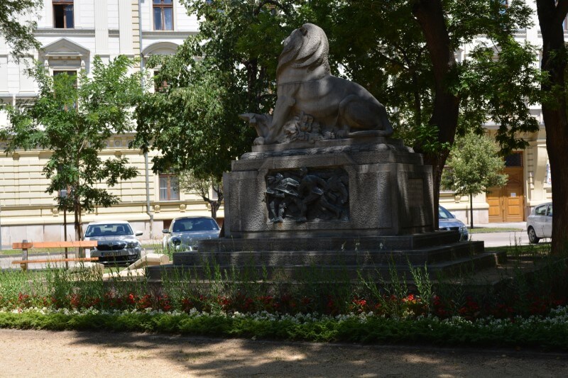 Székesfehérvár 17-esek emlékparkja I. világháborús emlékmű a Zichy-ligetben