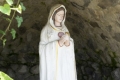 Tiszanagyfalu - Szűz Mária szobor a lourdes-i barlangban