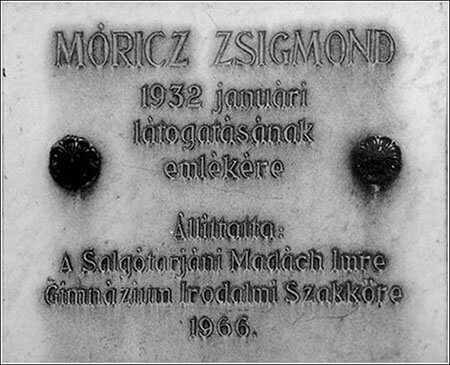 Drégelypalánk - Móricz Zsigmond látogatásának emléktáblája a polgármesteri hivatal falán
